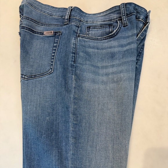 Joe’s Women’s Jeans, Size 31 X 32” inseam, in great condition, 90% Cotton - Picture 5 of 11
